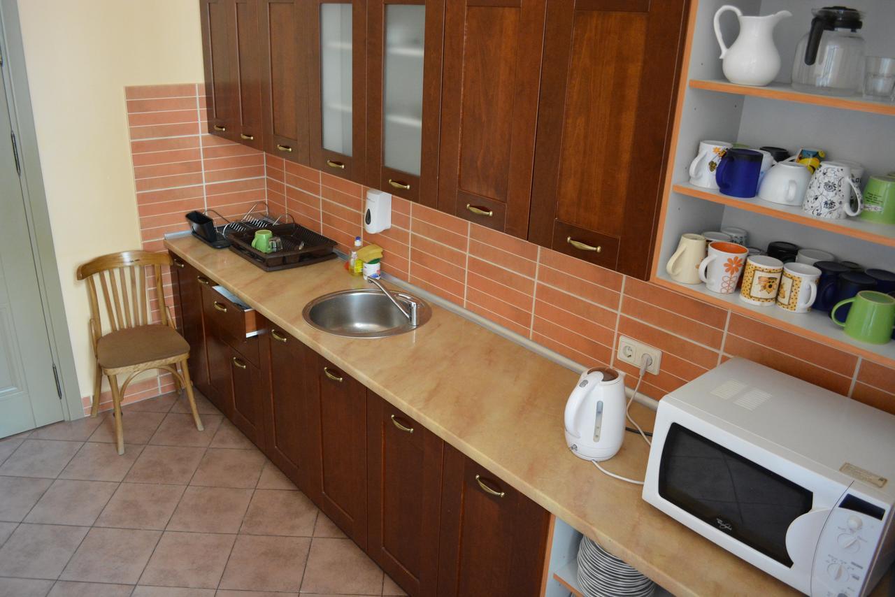 Albergue Dundagas Pils Exterior foto