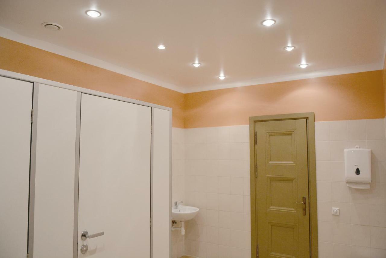 Albergue Dundagas Pils Exterior foto